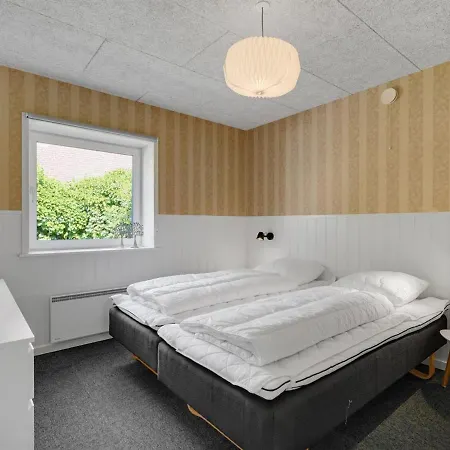 Holiday home Gabriele - 17km From The Sea In Western Jutland By Interhome Hojer