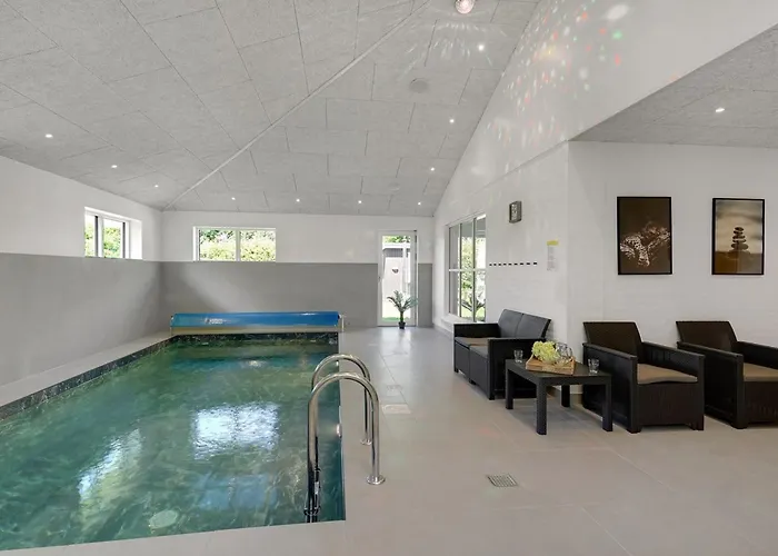 Prázdninový dům Gabriele - 17km From The Sea By Interhome